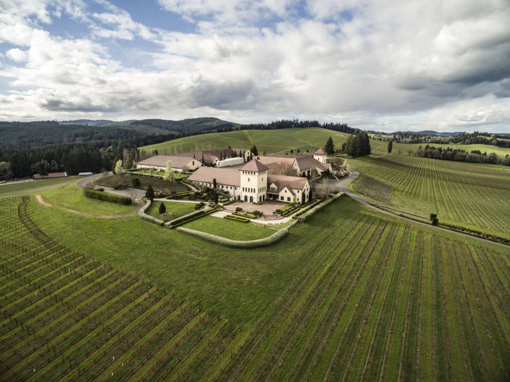 A Cetified Byodynamic Winery King Estate